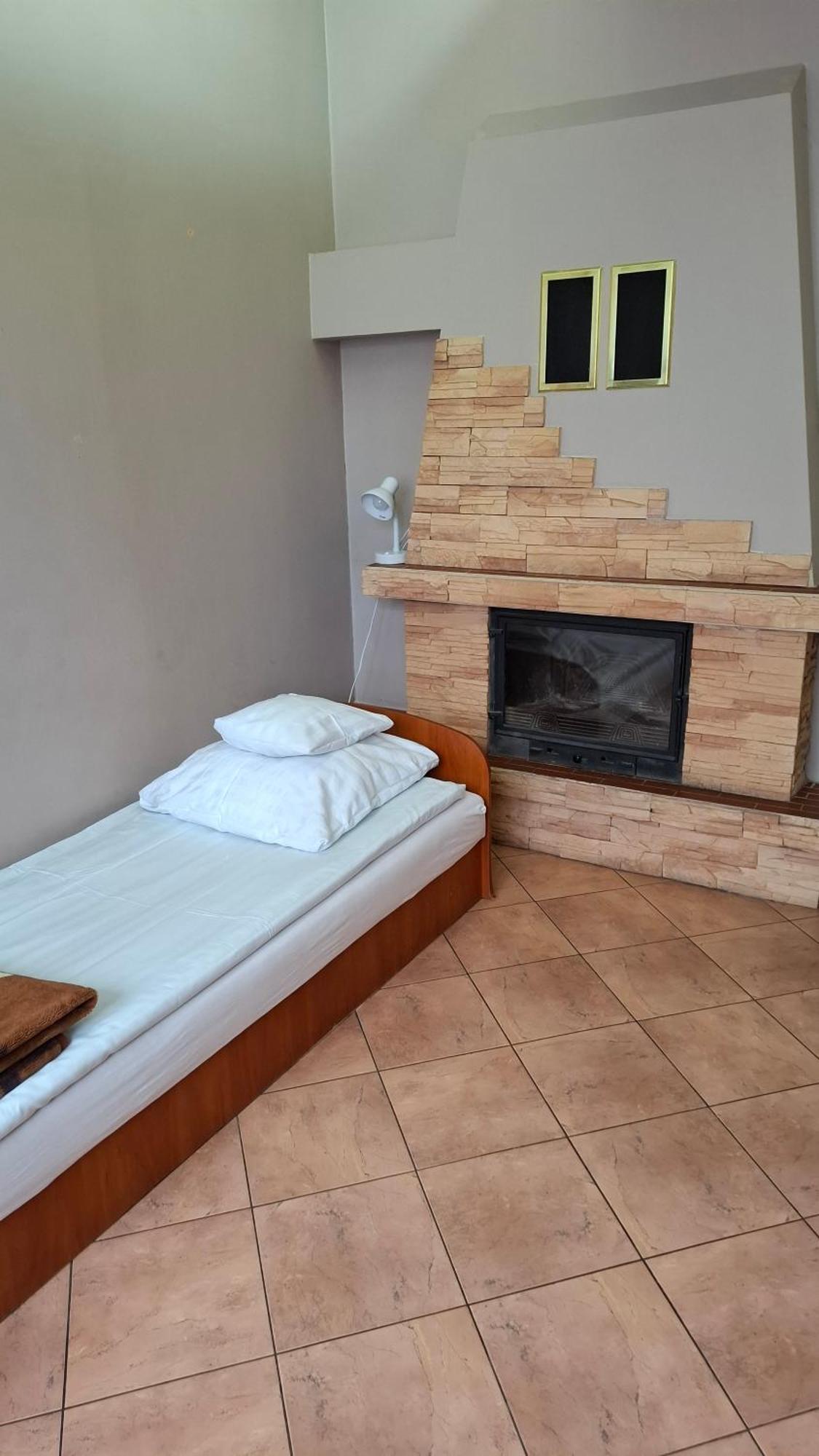 Noclegi-Pokoje Goscinne Lublin Exterior foto